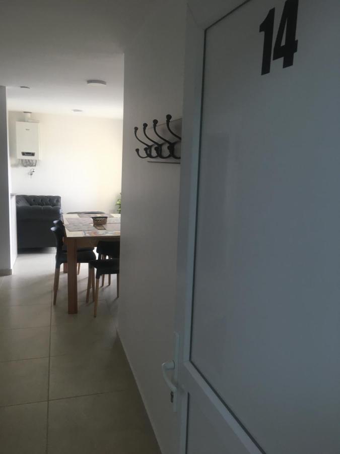 Dolores House Premium อูซัวยา ภายนอก รูปภาพ