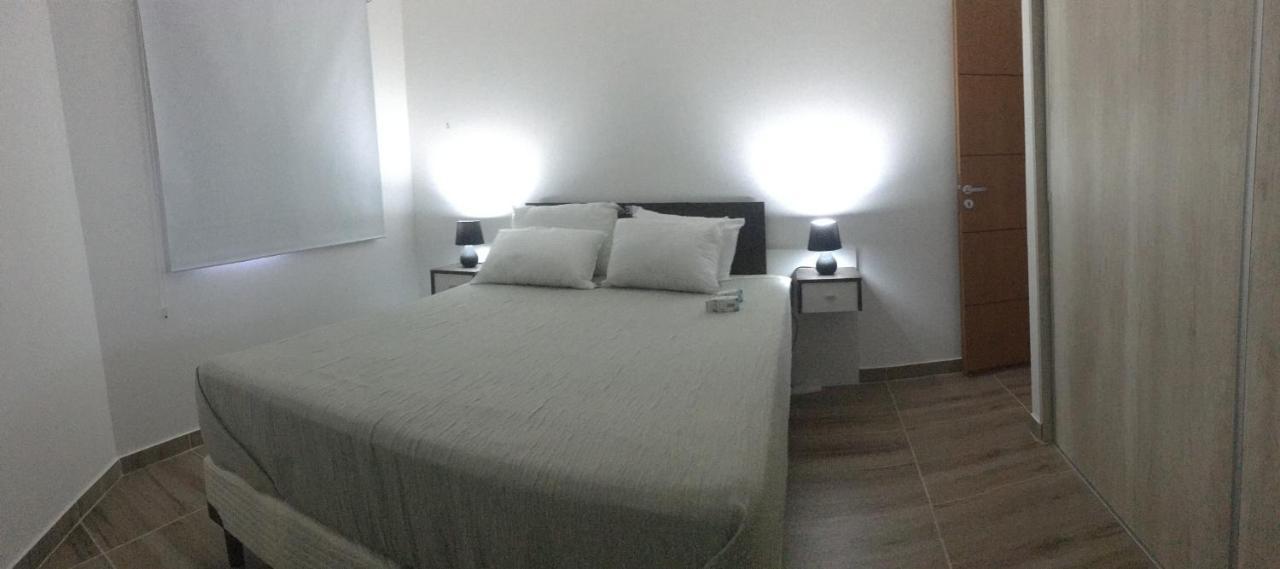 Dolores House Premium อูซัวยา ภายนอก รูปภาพ