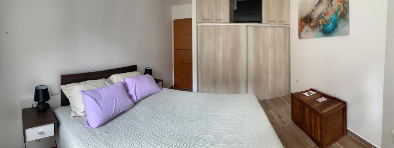 Dolores House Premium อูซัวยา ภายนอก รูปภาพ